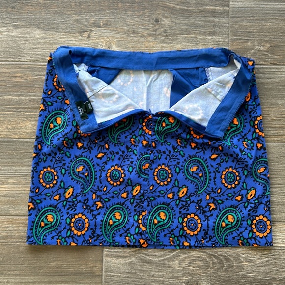 Women’s J.Crew stretch skirt - Picture 6 of 8